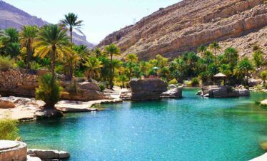 Wadi Shab en Omán – Excursión privada y tour cultural en español