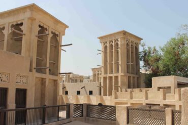 Torres de viento en Bastakiya, Dubái – Tour cultural privado en español